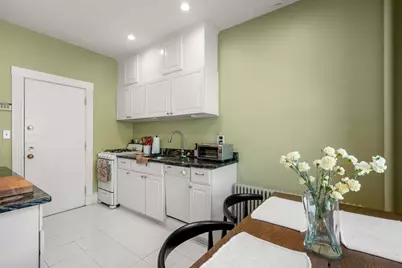 109 Winchester #6, Brookline, MA 02446 - Photo 11