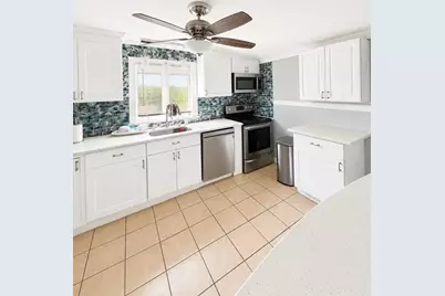 209 Fayette St, Lynn, MA 01902 - Photo 9