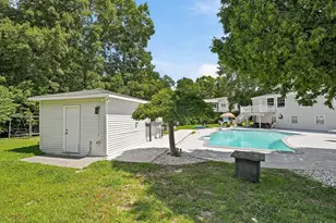 96 I St, Dracut, MA 01826 - Photo 31
