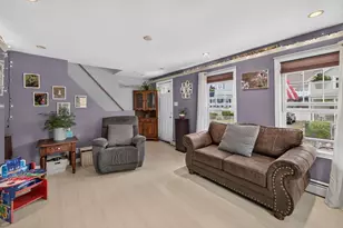 98 Parker St, New Bedford, MA 02740 - Photo 17