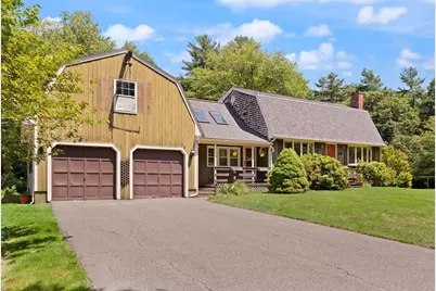 258 Warren St W, Raynham, MA 02767 - Photo 3