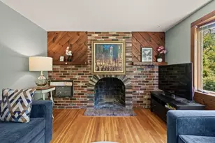 258 Warren St W, Raynham, MA 02767 - Photo 17