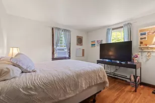 258 Warren St W, Raynham, MA 02767 - Photo 23