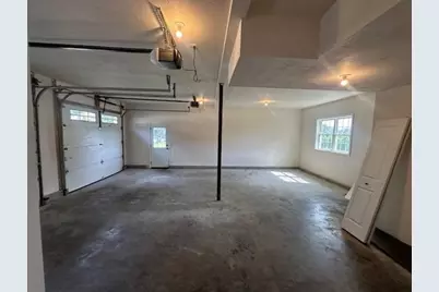 34 Carpenter Ave, Worcester, MA 01605 - Photo 41