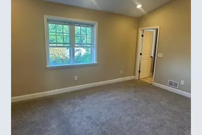 34 Carpenter Ave, Worcester, MA 01605 - Photo 25