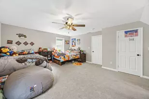 1 Lakeshore Dr, Monson, MA 01057 - Photo 23
