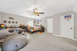1 Lakeshore Dr, Monson, MA 01057 - Photo 23