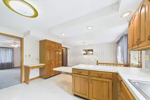 52 Valley View Dr, New Bedford, MA 02740 - Photo 15
