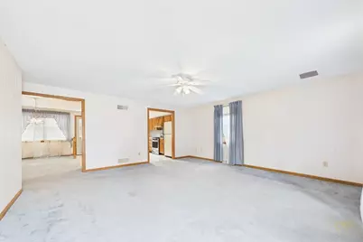 52 Valley View Dr., New Bedford, MA 02740 - Photo 9