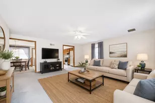 52 Valley View Dr, New Bedford, MA 02740 - Photo 7