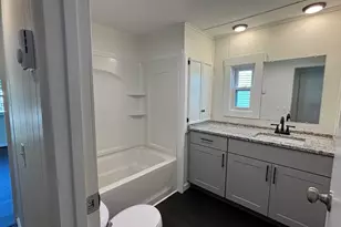 131 Washington St, Auburn, MA 01501 - Photo 11