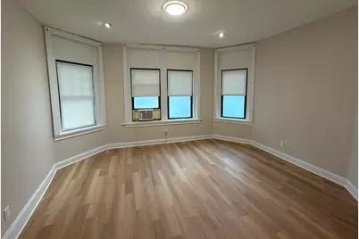394 Riverway #3, Boston, MA 02115 - Photo 5