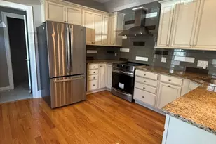 31 Ladd St, Watertown, MA 02472 - Photo 7