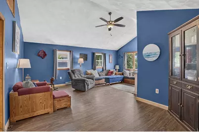 24 Temple St, Tewksbury, MA 01876 - Photo 11