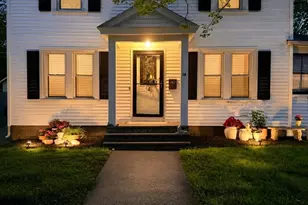 14 Castle St, Springfield, MA 01118 - Photo 1