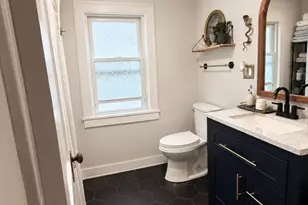14 Castle St, Springfield, MA 01118 - Photo 17