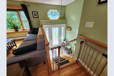 4 Amherst St, Billerica, MA 01862 - Photo 9