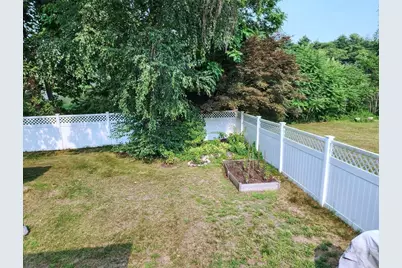 4 Amherst St, Billerica, MA 01862 - Photo 19