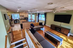 4 Amherst St, Billerica, MA 01862 - Photo 3