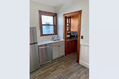 40 Hamilton Rd #1, Somerville, MA 02144 - Photo 5