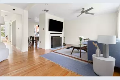 29 Angela Lane #29, Watertown, MA 02472 - Photo 3