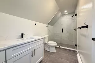 16 Willow Ave, Somerville, MA 02144 - Photo 15