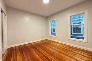 16 Willow Ave, Somerville, MA 02144 - Photo 7