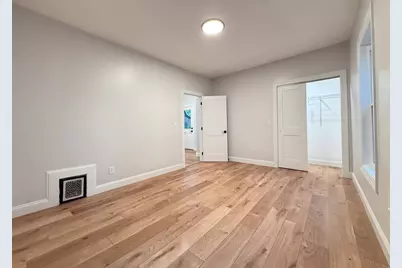 16 Willow Ave #2, Somerville, MA 02144 - Photo 5