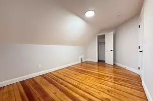 16 Willow Ave, Somerville, MA 02144 - Photo 11
