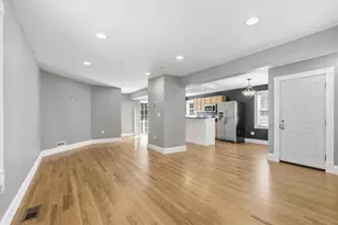 26 Calumet St, Peabody, MA 01960 - Photo 25