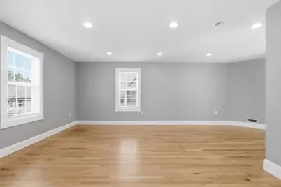 26 Calumet St, Peabody, MA 01960 - Photo 27