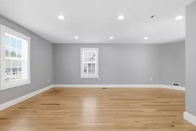 26 Calumet St, Peabody, MA 01960 - Photo 27