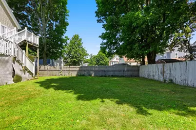 26 Calumet St, Peabody, MA 01960 - Photo 9