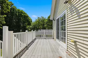 26 Calumet St, Peabody, MA 01960 - Photo 11