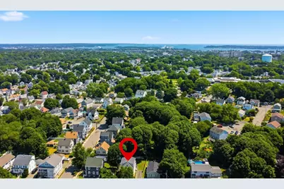 26 Calumet St, Peabody, MA 01960 - Photo 35