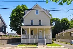 26 Calumet St, Peabody, MA 01960 - Photo 1
