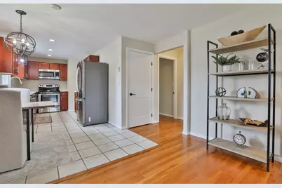 17 Robinson St, Fitchburg, MA 01420 - Photo 13