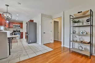 17 Robinson St, Fitchburg, MA 01420 - Photo 13