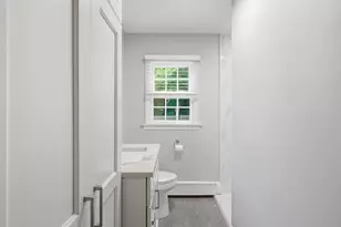 880 Wood St, Swansea, MA 02777 - Photo 21
