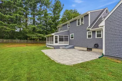 880 Wood St, Swansea, MA 02777 - Photo 31