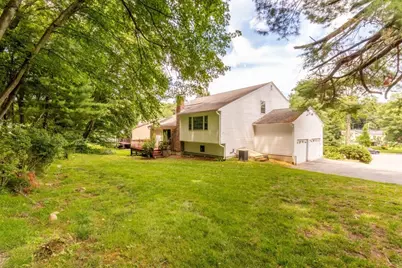 5 Tomkins Ln, Framingham, MA 01702 - Photo 7