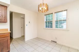 5 Tomkins Ln, Framingham, MA 01702 - Photo 17