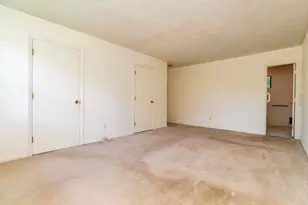 5 Tomkins Ln, Framingham, MA 01702 - Photo 27