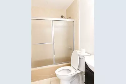 308 Quarry St #405, Quincy, MA 02169 - Photo 5