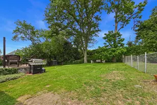 15 Sales St, Fall River, MA 02724 - Photo 7