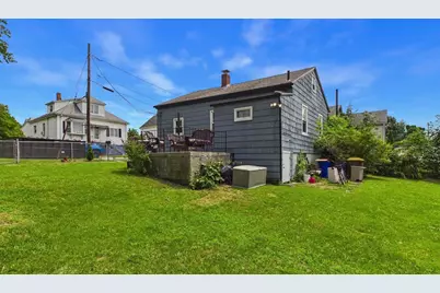 15 Sales St, Fall River, MA 02724 - Photo 3