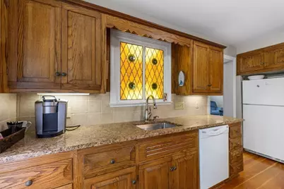 621 W Falmouth Hwy, Falmouth, MA 02540 - Photo 23
