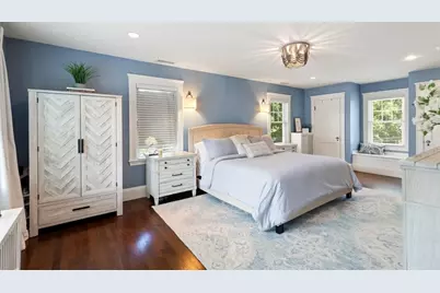 11 Beach St, Woburn, MA 01801 - Photo 25