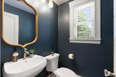11 Beach St, Woburn, MA 01801 - Photo 19