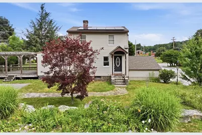 77 Holden St, Worcester, MA 01605 - Photo 3